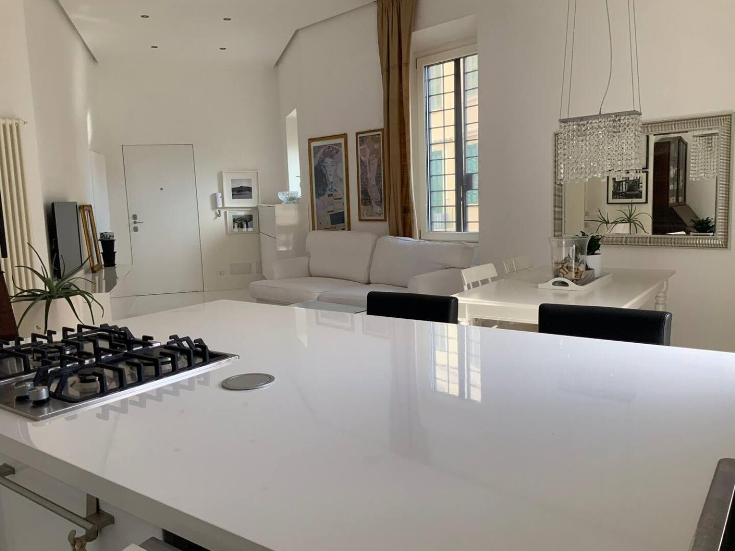 Rome, Beautiful Apartment In A Vintage Building Ostia Buitenkant foto